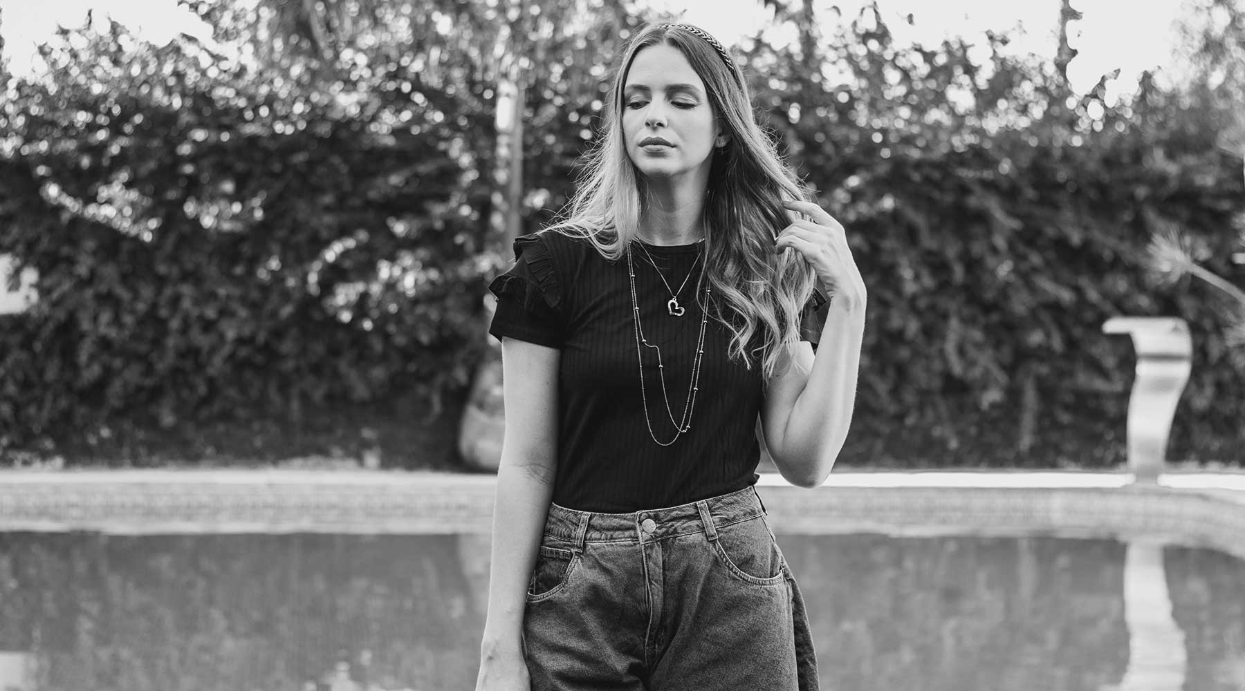 Comprar Nexo Jeans nunca foi tão fácil. A Loja Amorope tem um site completo para quem ama moda feminina. As melhores ofertas de calças jeans, bermudas e shorts femininos. Acesse nosso site e confira as promoções.