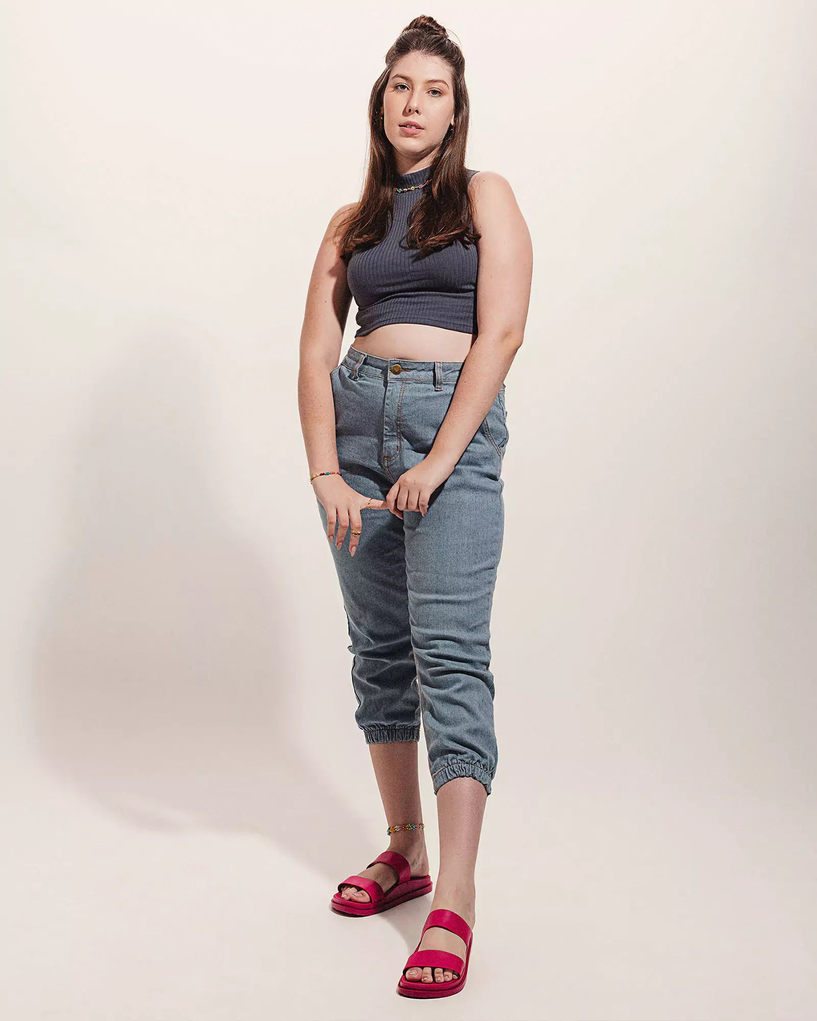Blusa Cropped Agave Grafite Minimadeia Compre roupas estilosas na Amorope, site seguro, frete grátis e parcelamento sem juros. Moda feminina e masculina num só lugar.