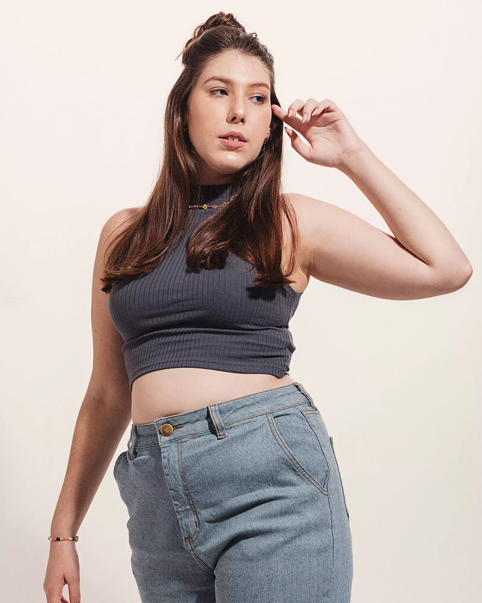 Blusa Cropped Agave Grafite Minimadeia Compre roupas estilosas na Amorope, site seguro, frete grátis e parcelamento sem juros. Moda feminina e masculina num só lugar.