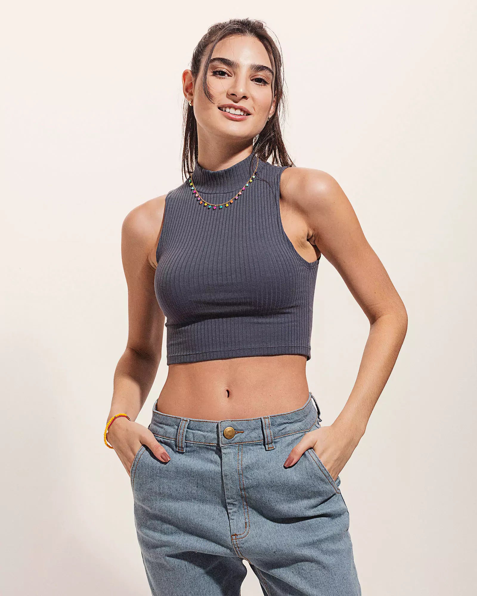 Blusa Cropped Agave Grafite Minimadeia Compre roupas estilosas na Amorope, site seguro, frete grátis e parcelamento sem juros. Moda feminina e masculina num só lugar.