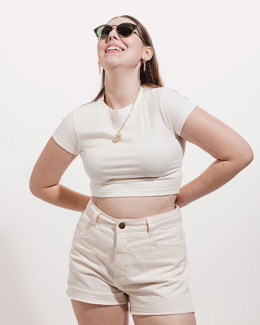 Blusa Cropped Orquídea Branca Minimadeia Compre roupas estilosas na Amorope, site seguro, frete grátis e parcelamento sem juros. Moda feminina e masculina num só lugar.
