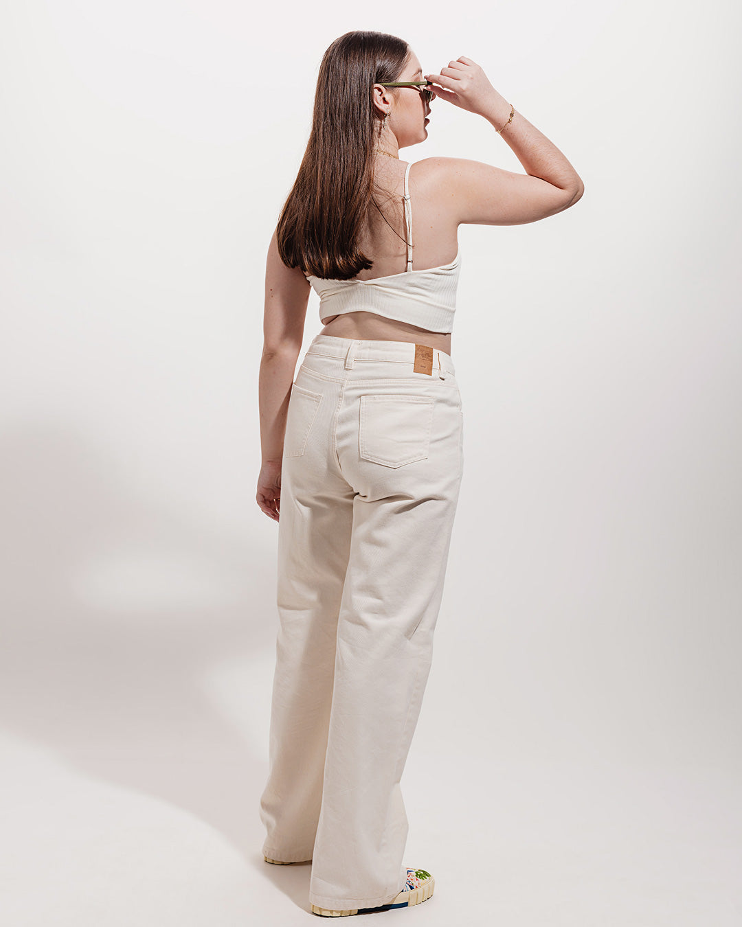 Calça Wide Leg Buriti Minimadeia Compre roupas estilosas na Amorope, site seguro, frete grátis e parcelamento sem juros. Moda feminina e masculina num só lugar.