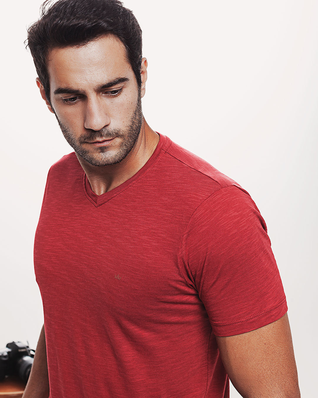 Camiseta Algodão Ultraleve Vermelha Ezutus Compre roupas estilosas na Amorope, site seguro, frete grátis e parcelamento sem juros. Moda feminina e masculina num só lugar.