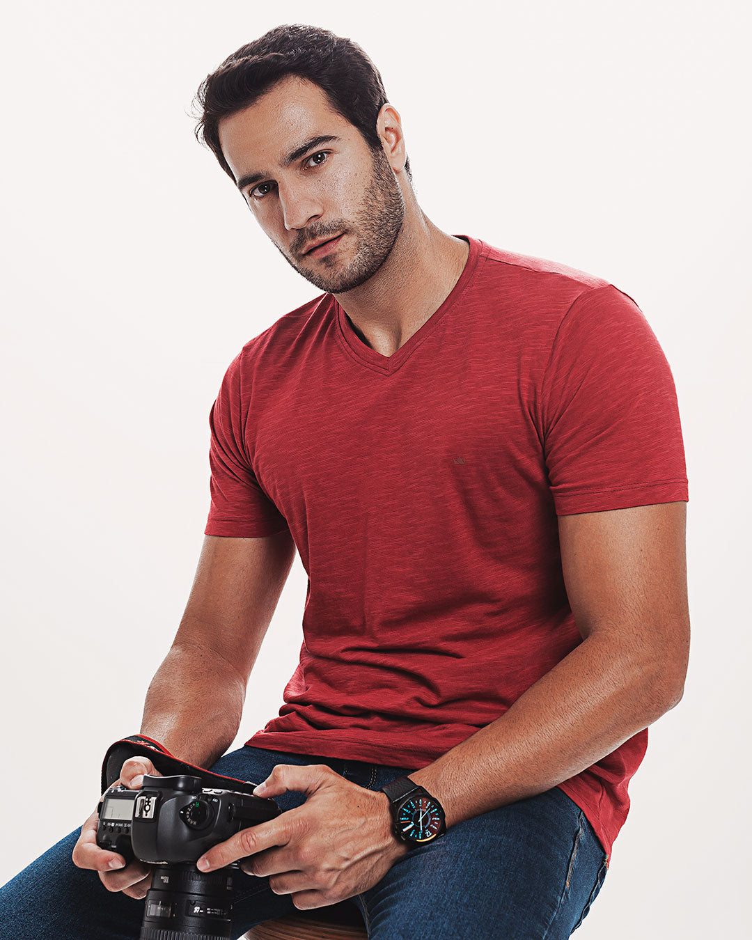 Camiseta Algodão Ultraleve Vermelha Ezutus Compre roupas estilosas na Amorope, site seguro, frete grátis e parcelamento sem juros. Moda feminina e masculina num só lugar.