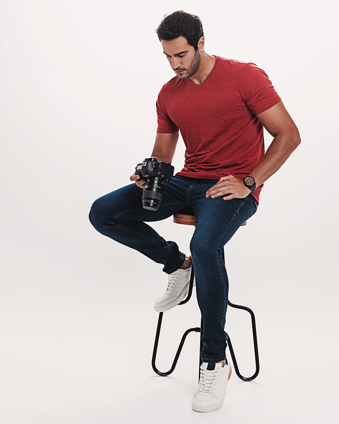 Camiseta Algodão Ultraleve Vermelha Ezutus Compre roupas estilosas na Amorope, site seguro, frete grátis e parcelamento sem juros. Moda feminina e masculina num só lugar.