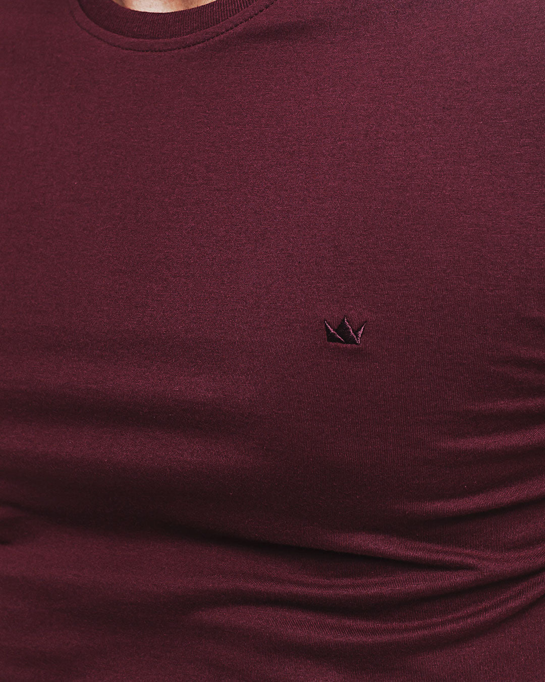 Camiseta Algodão 301 Vinho Bordô Ezutus Compre roupas estilosas na Amorope, site seguro, frete grátis e parcelamento sem juros. Moda feminina e masculina num só lugar.