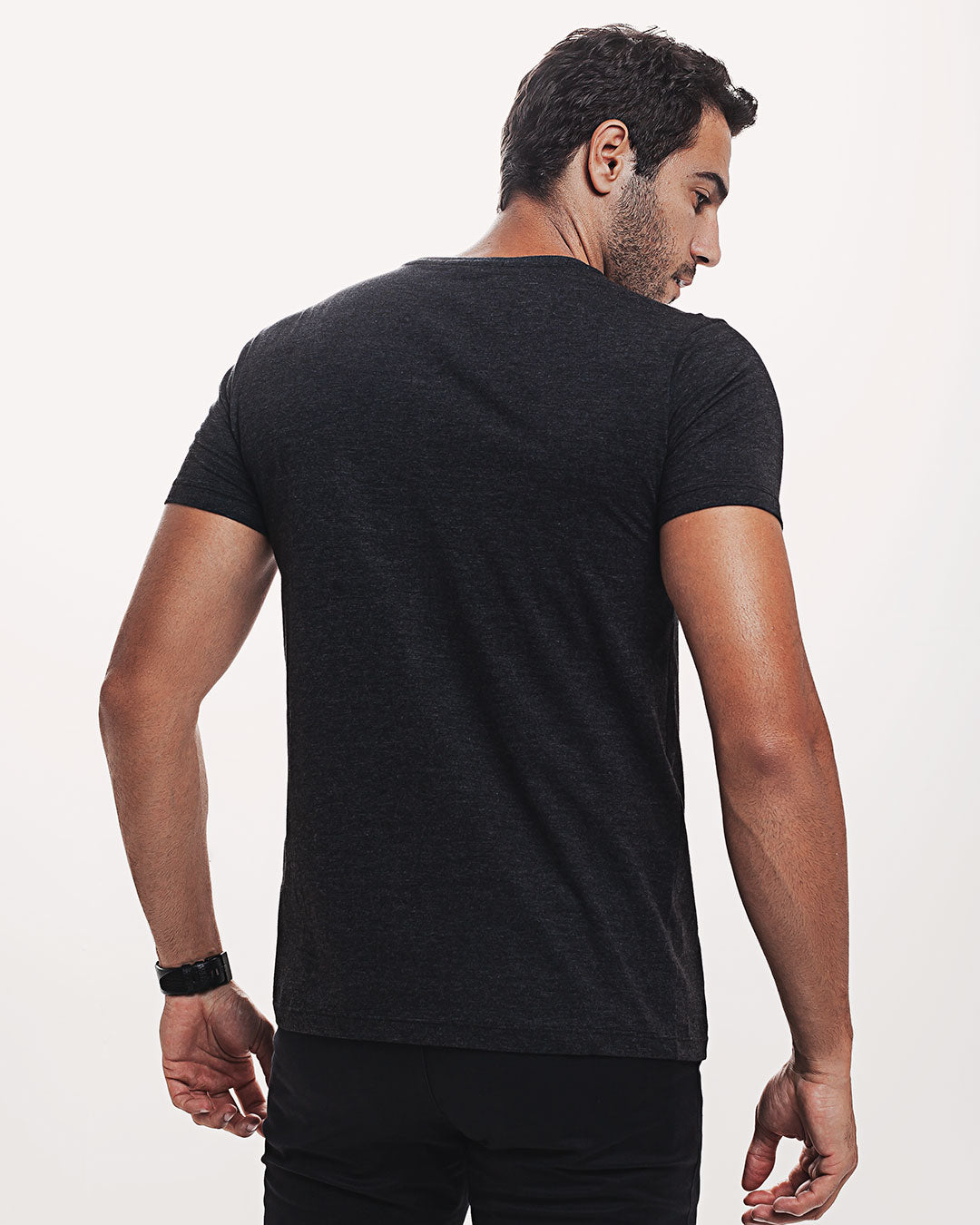 Camiseta Algodão 301 Preta Mescla Ezutus Compre roupas estilosas na Amorope, site seguro, frete grátis e parcelamento sem juros. Moda feminina e masculina num só lugar.