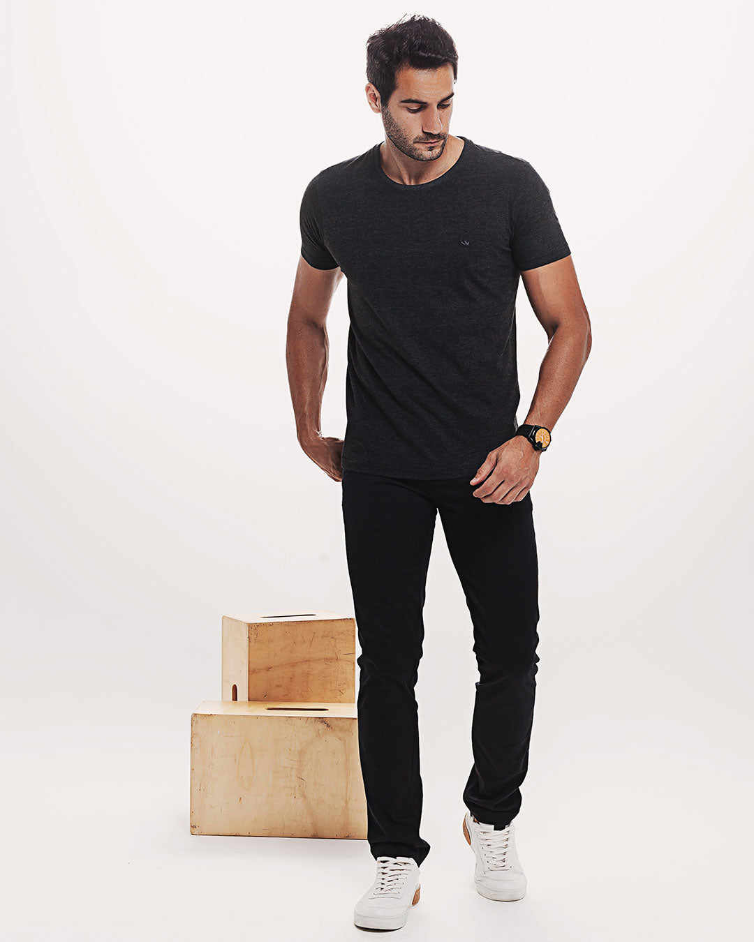 Camiseta Algodão 301 Preta Mescla Ezutus Compre roupas estilosas na Amorope, site seguro, frete grátis e parcelamento sem juros. Moda feminina e masculina num só lugar.