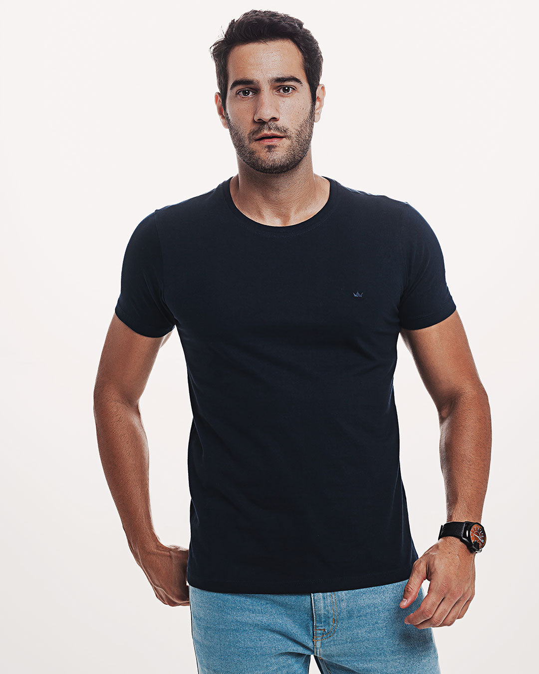 Camiseta Algodão 301 Preta Ezutus Compre roupas estilosas na Amorope, site seguro, frete grátis e parcelamento sem juros. Moda feminina e masculina num só lugar.
