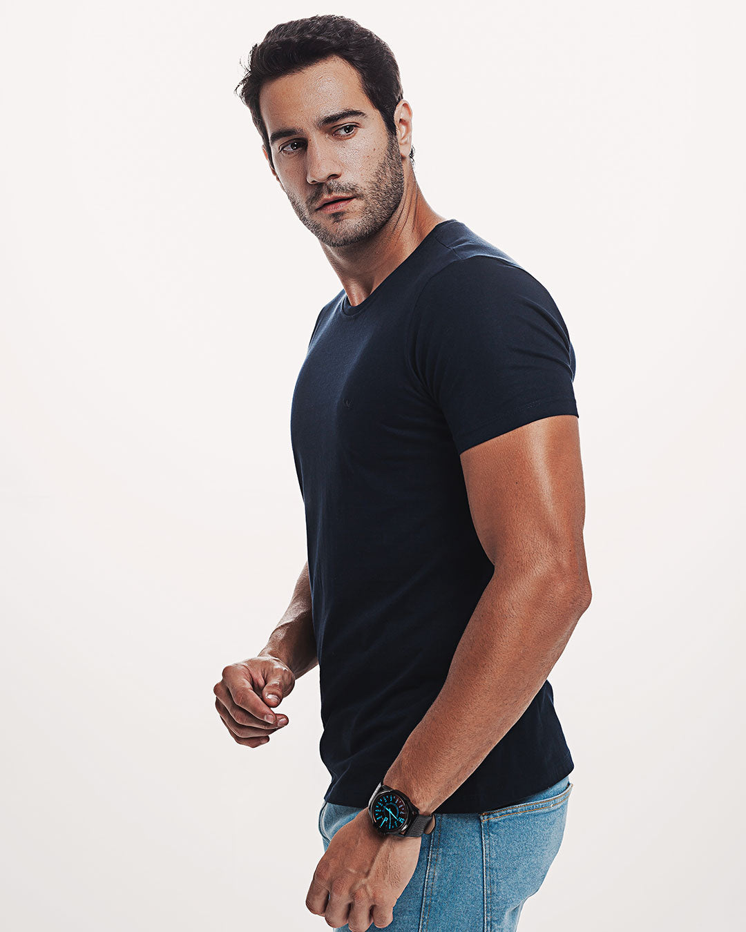 Camiseta Algodão 301 Preta Ezutus Compre roupas estilosas na Amorope, site seguro, frete grátis e parcelamento sem juros. Moda feminina e masculina num só lugar.