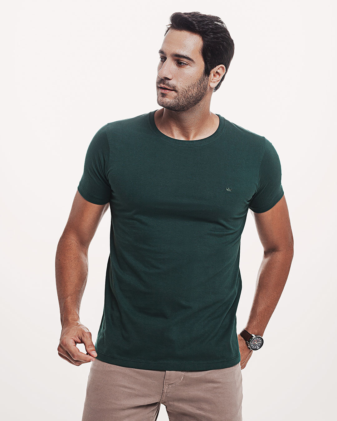 Camiseta Algodão 301 Preta Ezutus Compre roupas estilosas na Amorope, site seguro, frete grátis e parcelamento sem juros. Moda feminina e masculina num só lugar.