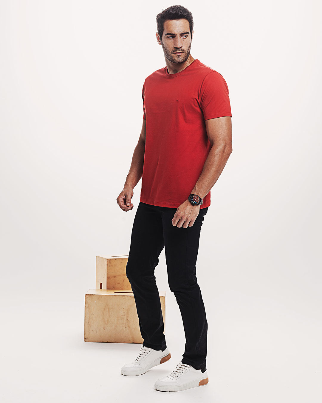 Camiseta Algodão 301 Preta Ezutus Compre roupas estilosas na Amorope, site seguro, frete grátis e parcelamento sem juros. Moda feminina e masculina num só lugar.