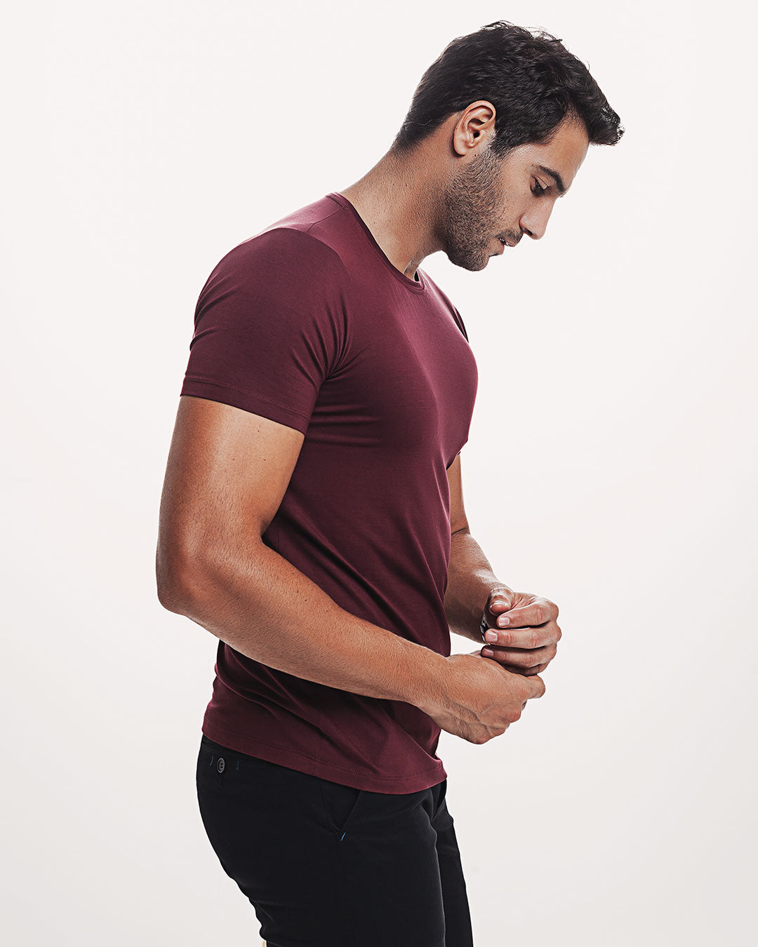 Camiseta Viscose Everyday Vinho Bordô Ezutus Compre roupas estilosas na Amorope, site seguro, frete grátis e parcelamento sem juros. Moda feminina e masculina num só lugar.