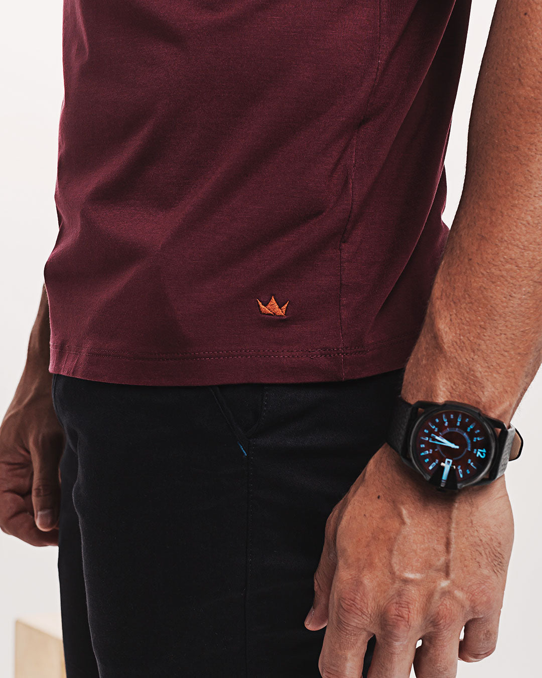 Camiseta Viscose Everyday Vinho Bordô Ezutus Compre roupas estilosas na Amorope, site seguro, frete grátis e parcelamento sem juros. Moda feminina e masculina num só lugar.