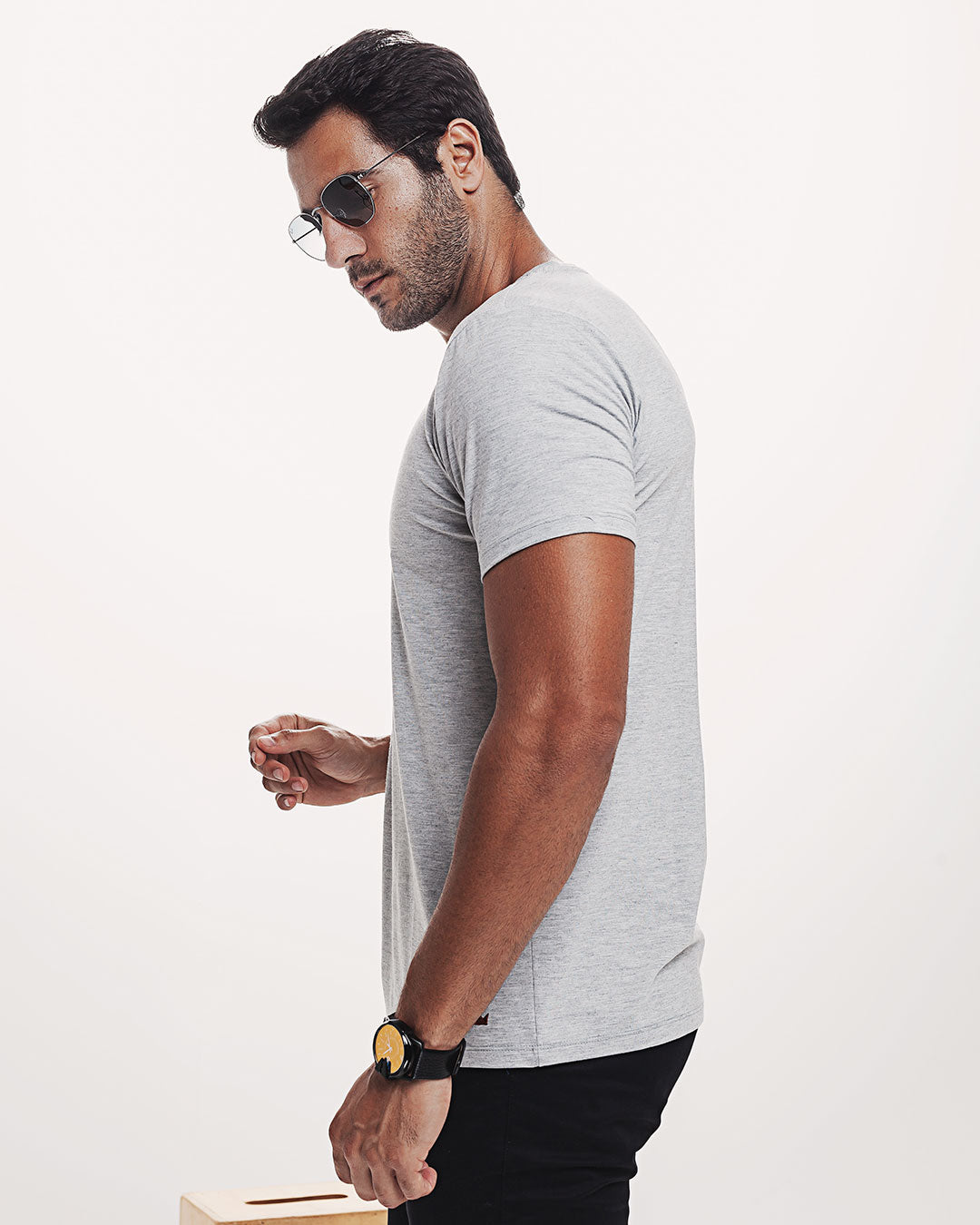 Camiseta Viscose Everyday Cinza Mescla Ezutus Compre roupas estilosas na Amorope, site seguro, frete grátis e parcelamento sem juros. Moda feminina e masculina num só lugar.