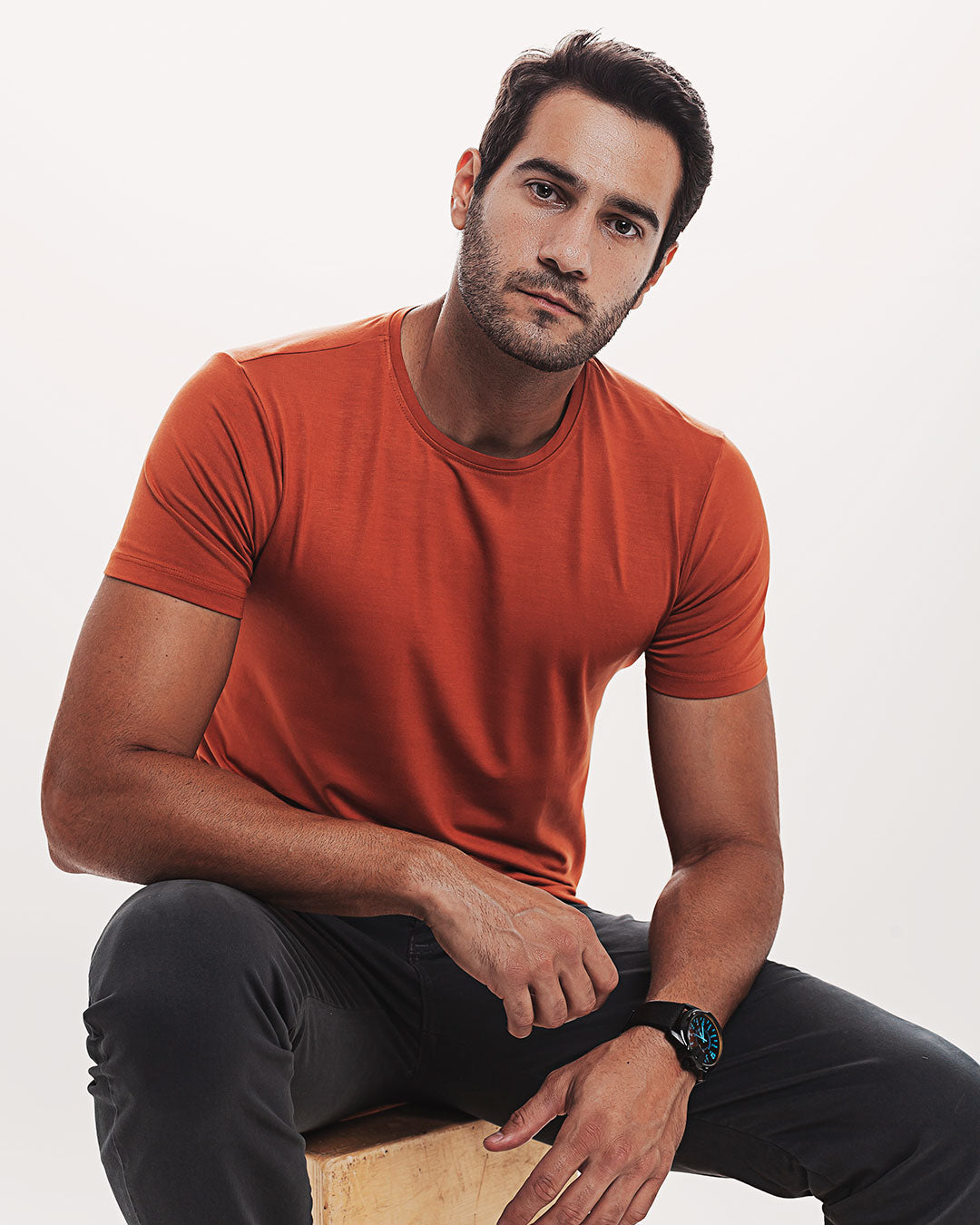 Camiseta Viscose Everyday Telha Ezutus Compre roupas estilosas na Amorope, site seguro, frete grátis e parcelamento sem juros. Moda feminina e masculina num só lugar.