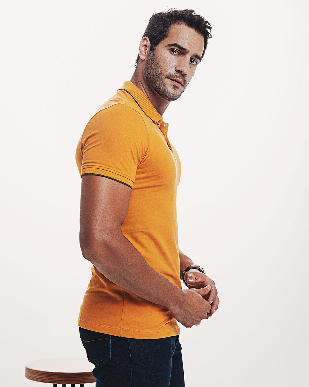 Polo Piquet 301 Amarela Ezutus Compre roupas estilosas na Amorope, site seguro, frete grátis e parcelamento sem juros. Moda feminina e masculina num só lugar.