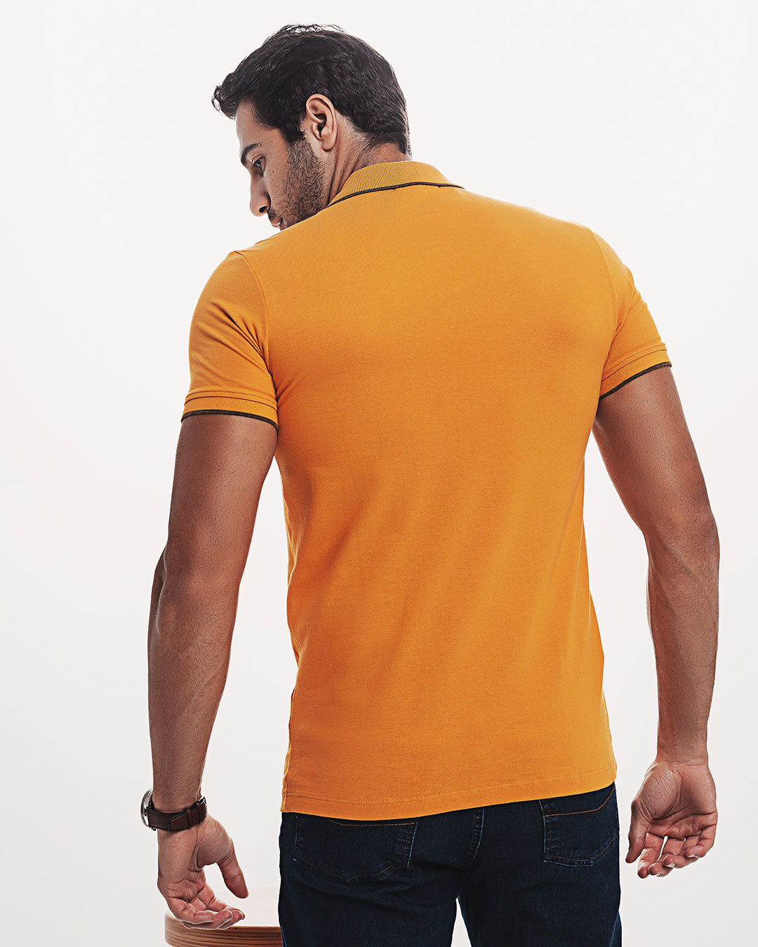Polo Piquet 301 Amarela Ezutus Compre roupas estilosas na Amorope, site seguro, frete grátis e parcelamento sem juros. Moda feminina e masculina num só lugar.
