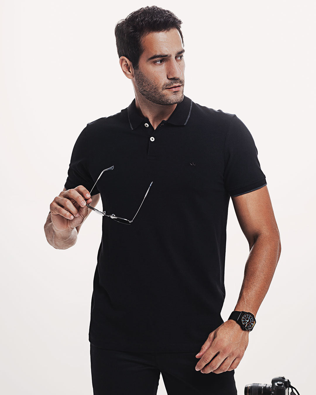 Polo Piquet 301 Preta Ezutus Compre roupas estilosas na Amorope, site seguro, frete grátis e parcelamento sem juros. Moda feminina e masculina num só lugar.