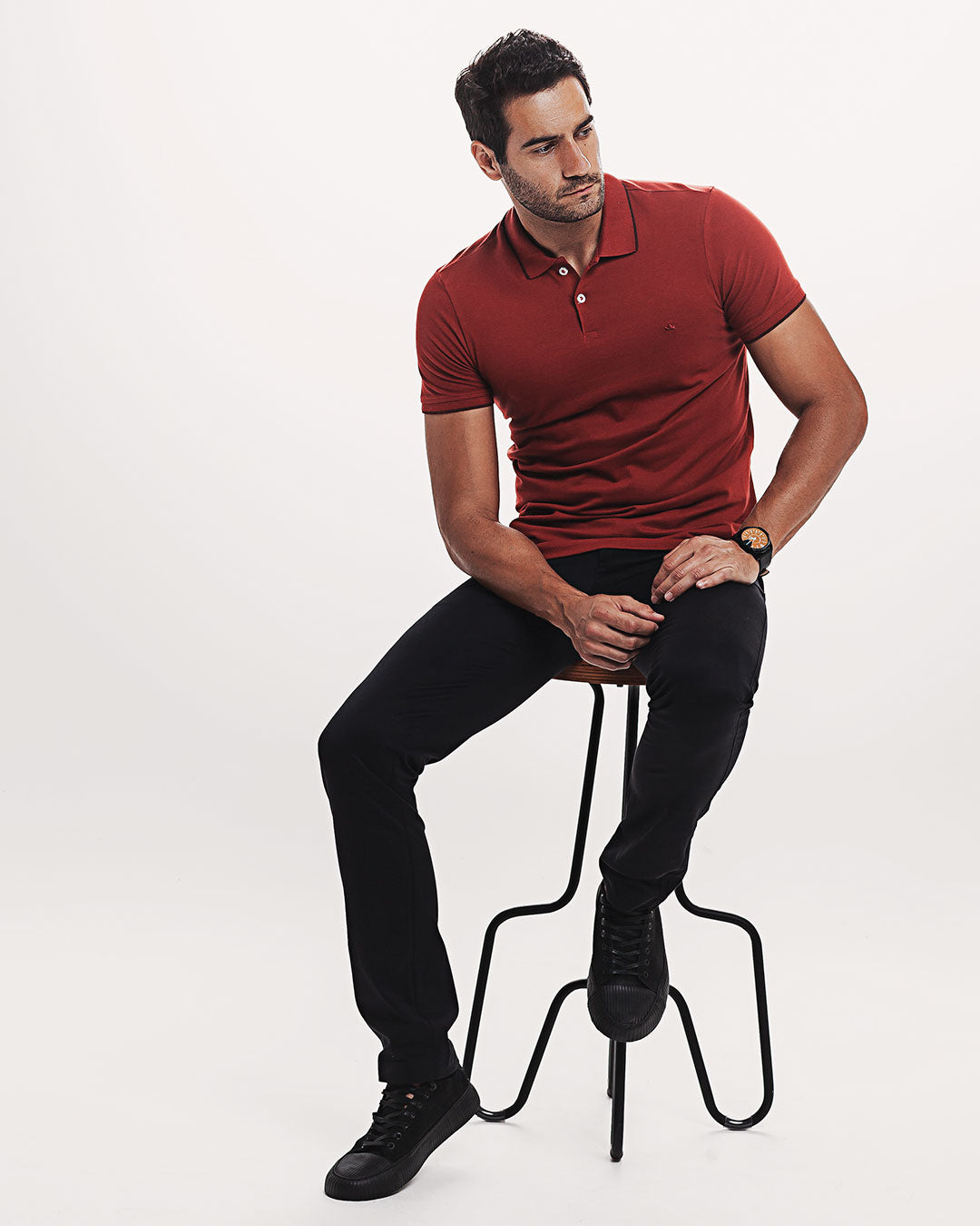 Polo Piquet 301 Vermelha Ezutus Compre roupas estilosas na Amorope, site seguro, frete grátis e parcelamento sem juros. Moda feminina e masculina num só lugar.