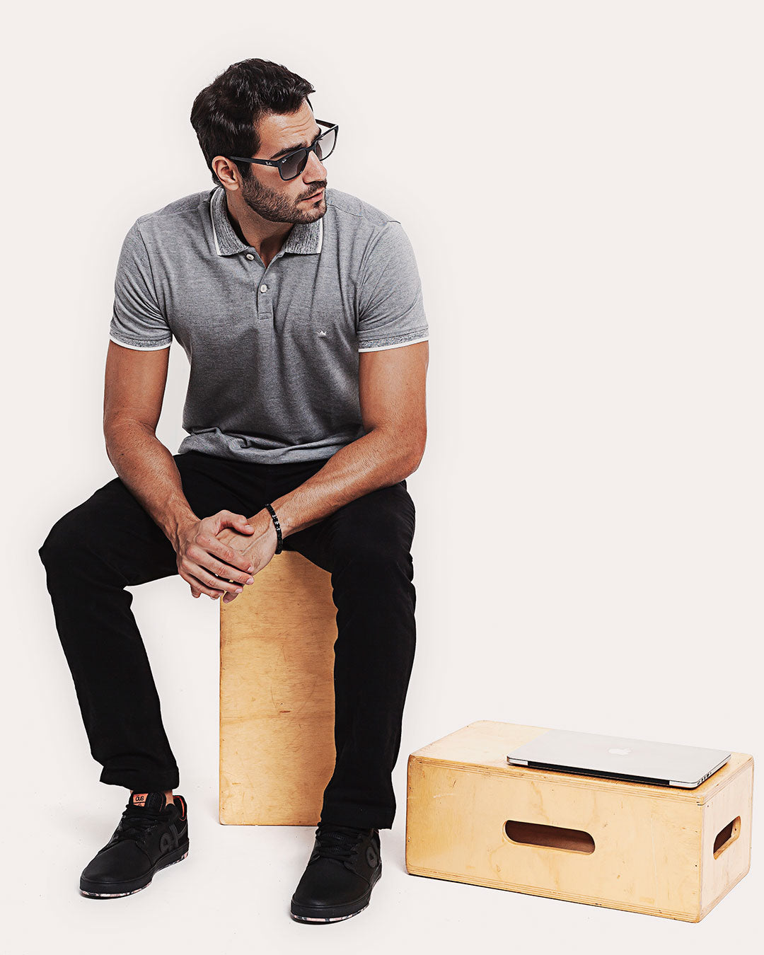 Polo Piquet 301 Mescla Cinza Ezutus Compre roupas estilosas na Amorope, site seguro, frete grátis e parcelamento sem juros. Moda feminina e masculina num só lugar.