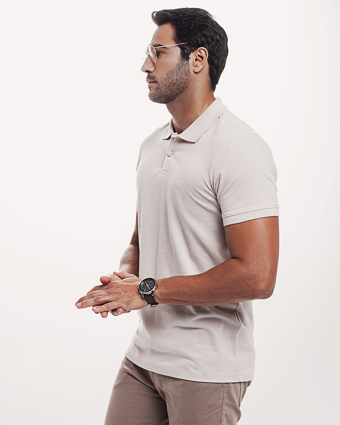 Polo Piquet 301 Mescla Bege Ezutus Compre roupas estilosas na Amorope, site seguro, frete grátis e parcelamento sem juros. Moda feminina e masculina num só lugar.
