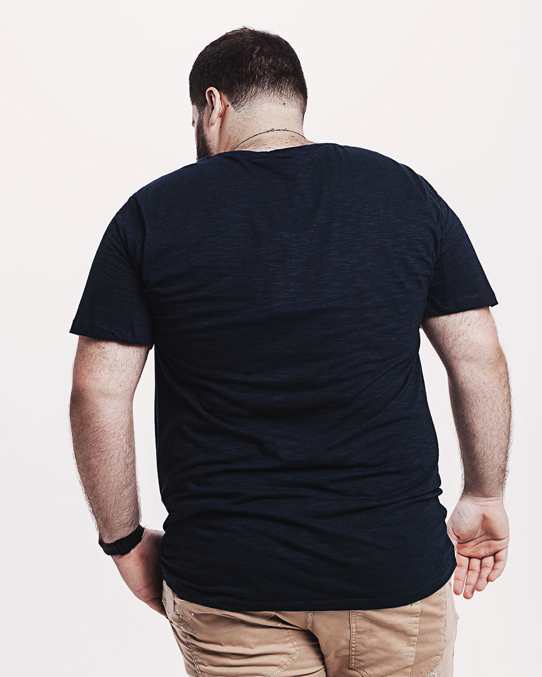 Camiseta Algodão Ultraleve Azul Marinho Ezutus Compre roupas estilosas na Amorope, site seguro, frete grátis e parcelamento sem juros. Moda feminina e masculina num só lugar.