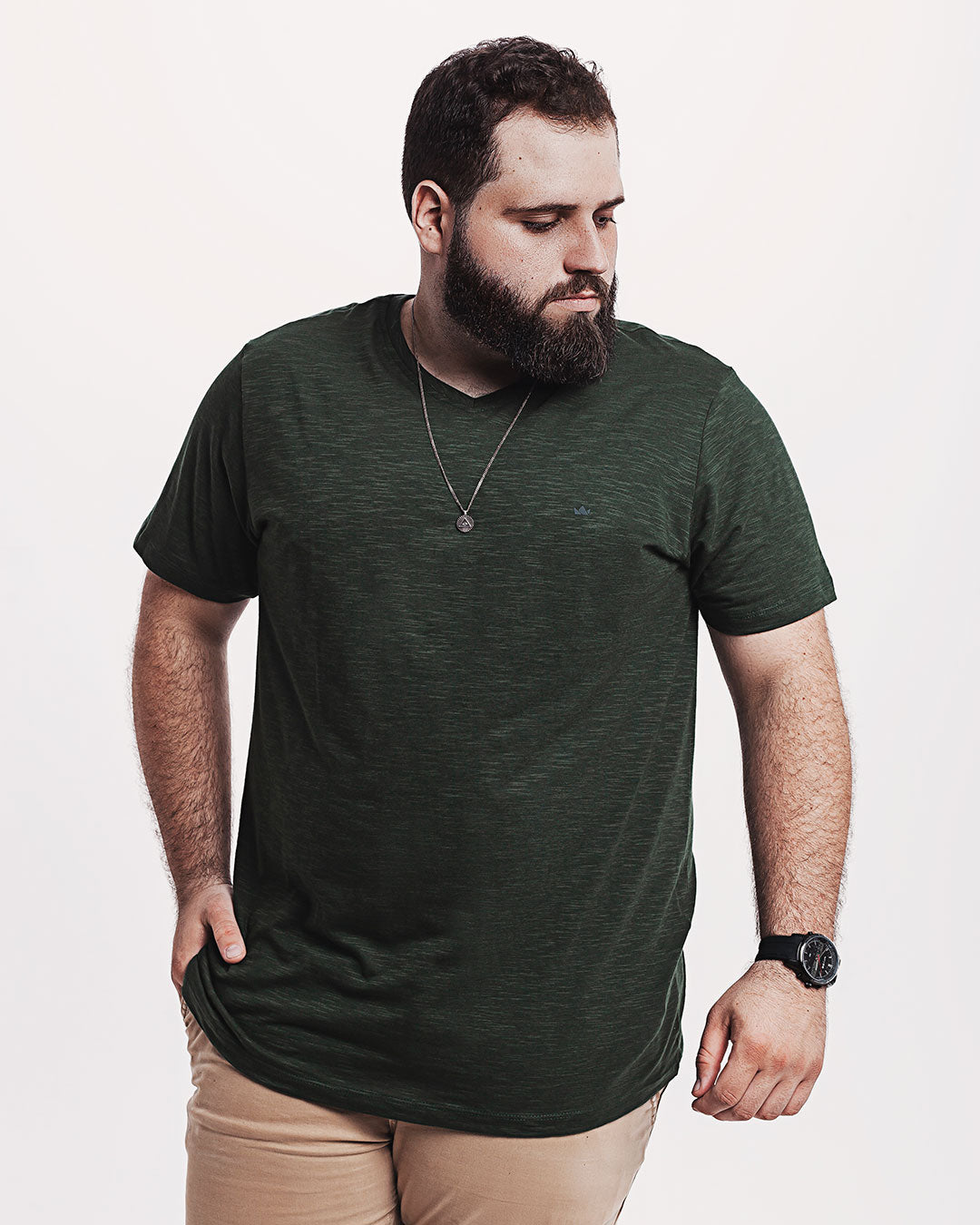 Camiseta Algodão Ultraleve Verde Ezutus Compre roupas estilosas na Amorope, site seguro, frete grátis e parcelamento sem juros. Moda feminina e masculina num só lugar.