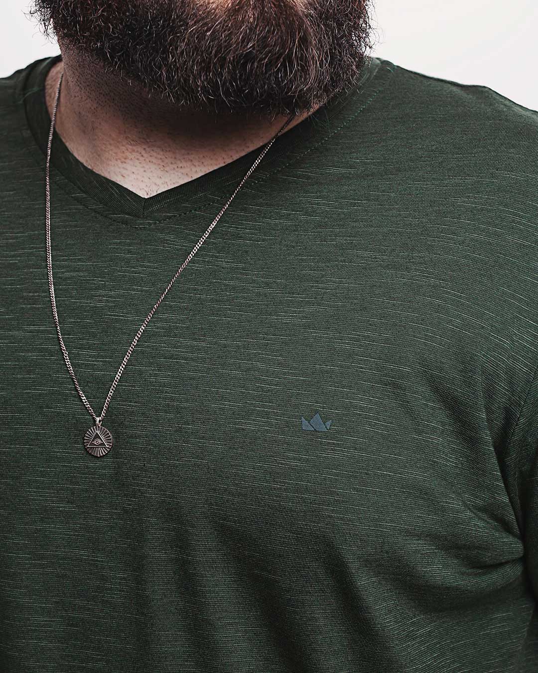 Camiseta Algodão Ultraleve Verde Ezutus Compre roupas estilosas na Amorope, site seguro, frete grátis e parcelamento sem juros. Moda feminina e masculina num só lugar.