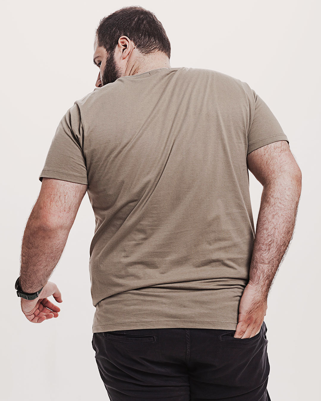 Camiseta Algodão 301 Preta Ezutus Compre roupas estilosas na Amorope, site seguro, frete grátis e parcelamento sem juros. Moda feminina e masculina num só lugar.