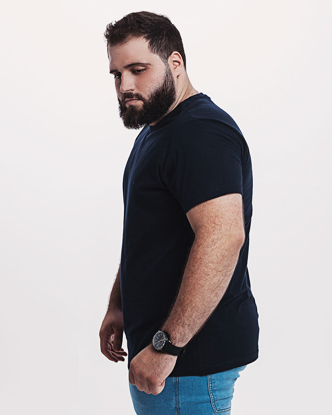 Camiseta Algodão 301 Azul Marinho Ezutus Compre roupas estilosas na Amorope, site seguro, frete grátis e parcelamento sem juros. Moda feminina e masculina num só lugar.