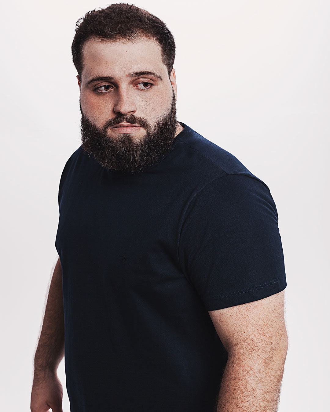 Camiseta Algodão 301 Preta Ezutus Compre roupas estilosas na Amorope, site seguro, frete grátis e parcelamento sem juros. Moda feminina e masculina num só lugar.