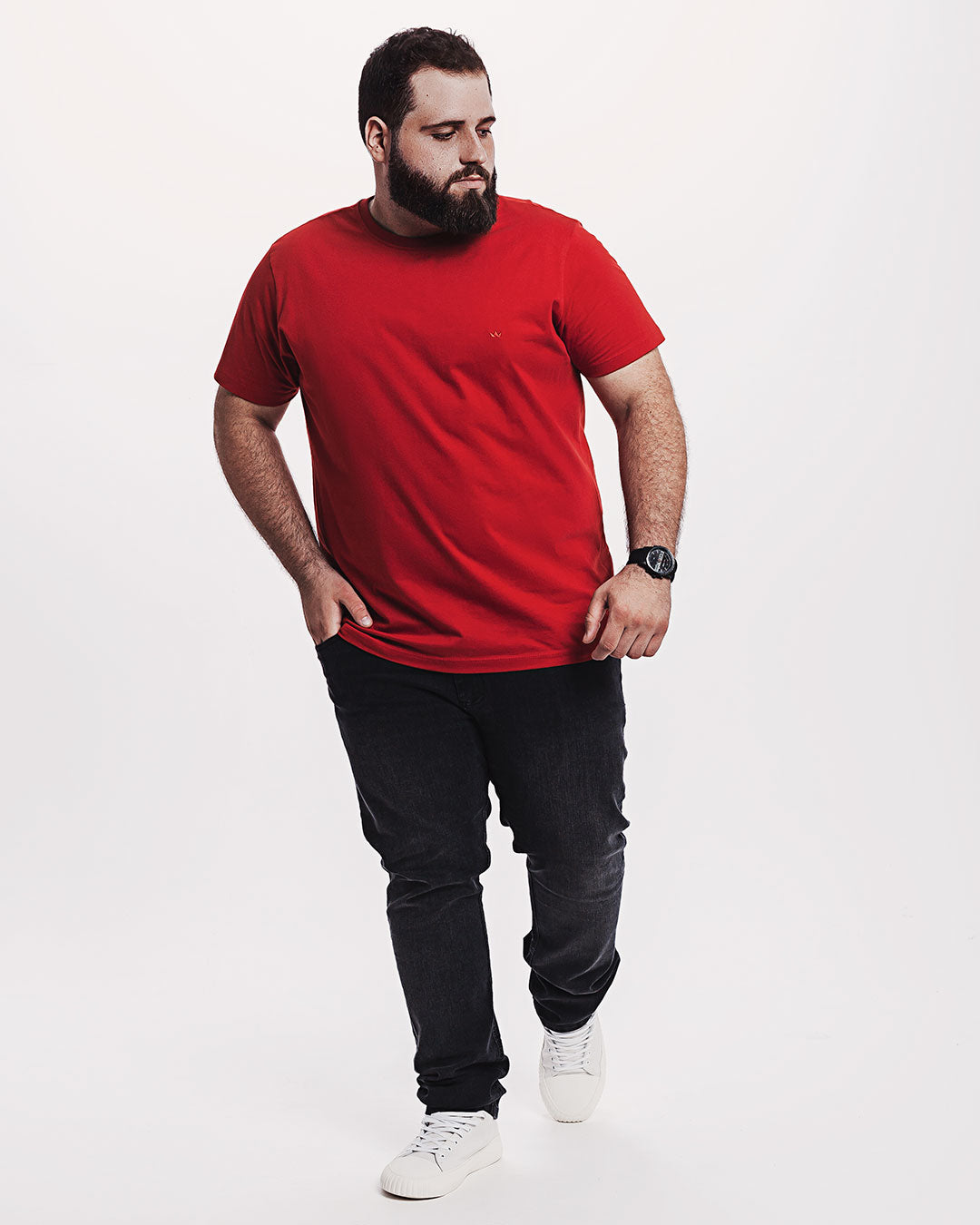 Camiseta Algodão 301 Preta Ezutus Compre roupas estilosas na Amorope, site seguro, frete grátis e parcelamento sem juros. Moda feminina e masculina num só lugar.