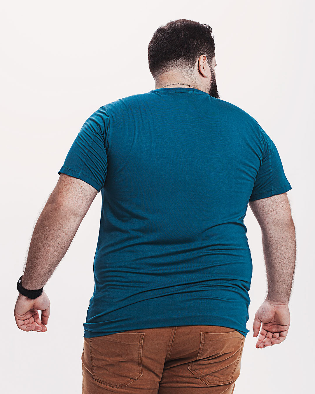 Camiseta Viscose Everyday Azul Ezutus Compre roupas estilosas na Amorope, site seguro, frete grátis e parcelamento sem juros. Moda feminina e masculina num só lugar.