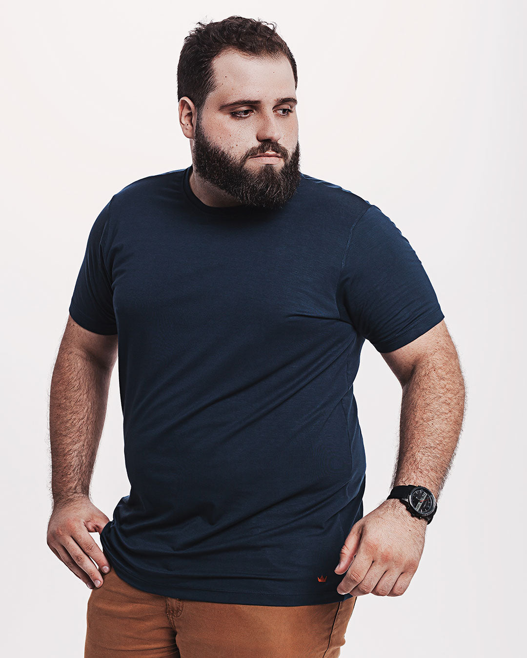 Camiseta Viscose Everyday Azul Marinho Ezutus Compre roupas estilosas na Amorope, site seguro, frete grátis e parcelamento sem juros. Moda feminina e masculina num só lugar.
