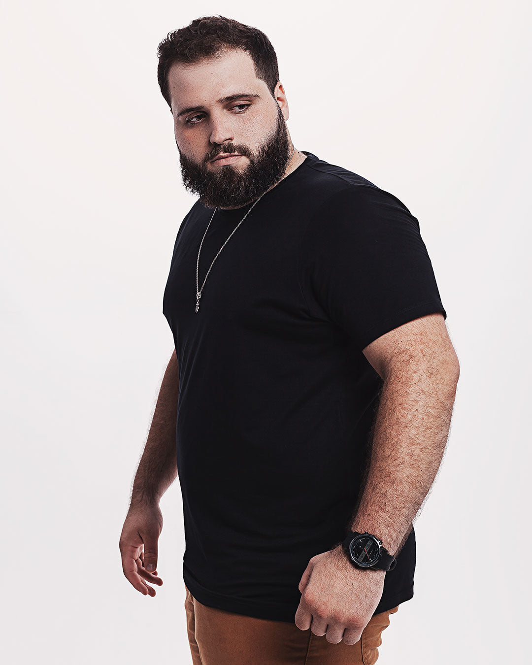 Camiseta Viscose Everyday Preta Ezutus Compre roupas estilosas na Amorope, site seguro, frete grátis e parcelamento sem juros. Moda feminina e masculina num só lugar.